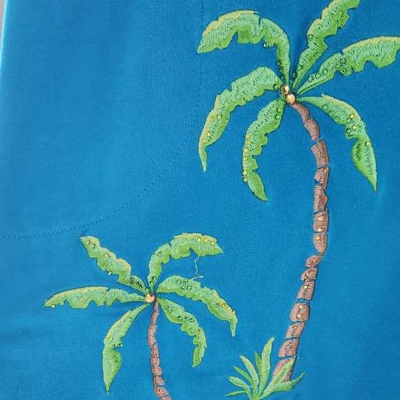 Quacker Factory Blue Short Sleeve Beach cover up with Pam trees Size M - Picture 7 of 7